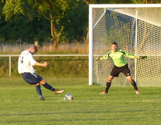 Testspiel A-Jugend vs. Männermannschaft Reideburg